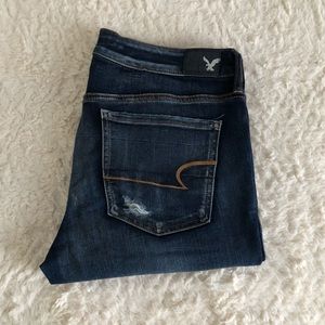 American Eagle Super Low Dark Wash Ripped Jegging
